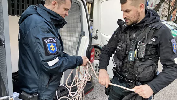 Policijos pareigūnai - Sputnik Lietuva