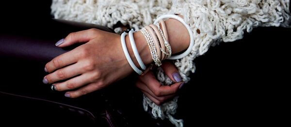 Женские руки Женские руки - Sputnik Литва