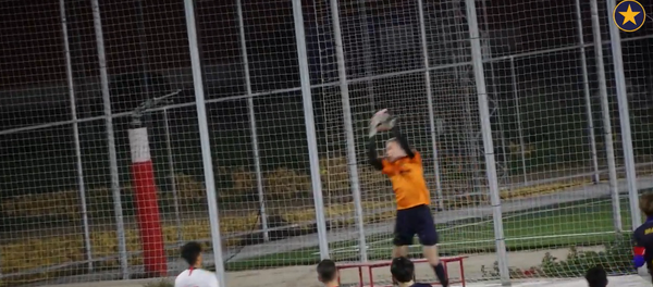 Литовский вратарь в 16 лет подписал контракт с Вильярреалом Литовский вратарь в 16 лет подписал контракт с Вильярреалом - Sputnik Литва