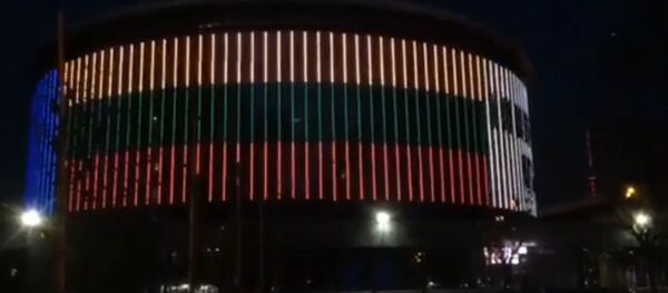 Nepriklausomybės atkūrimo 30-mečio proga Jerevanas nušvito Lietuvos vėliavos spalvomis Nepriklausomybės atkūrimo 30-mečio proga Jerevanas nušvito Lietuvos vėliavos spalvomis - Sputnik Lietuva