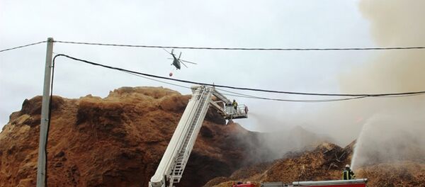 Тушение пожара в Радвилишкис - Sputnik Литва