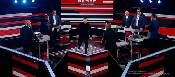 Соловьёв выгнал из студии Ковтуна из-за коронавируса Соловьёв выгнал из студии Ковтуна из-за коронавируса - Sputnik Lietuva