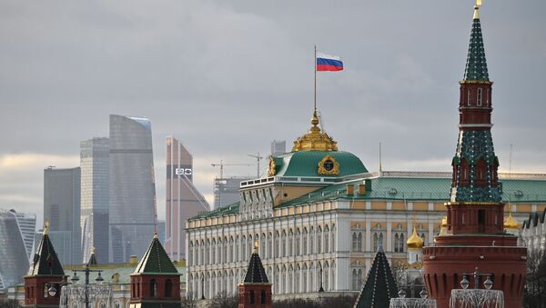 Московский Кремль и небоскребы делового центра Москва-сити, архивное фото - Sputnik Lietuva