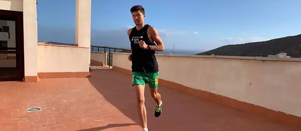 Вице-чемпион Литвы в беге на дистанции 800 метров Арнас Габренас на Тенерифе - Sputnik Литва