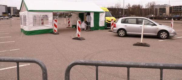 Мобильный пункт по исследованию коронавируса в Вильнюсе - Sputnik Литва