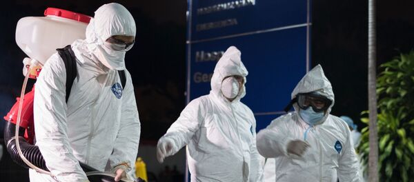 Дезинфекция больницы в Каракасе Дезинфекция больницы в Каракасе - Sputnik Литва