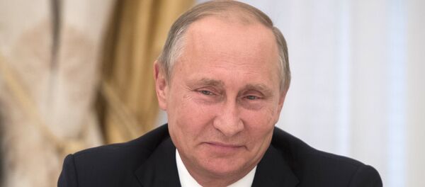 Президент РФ В .Путин встретился с победителями конкурса Учитель года России – 2016 - Sputnik Литва