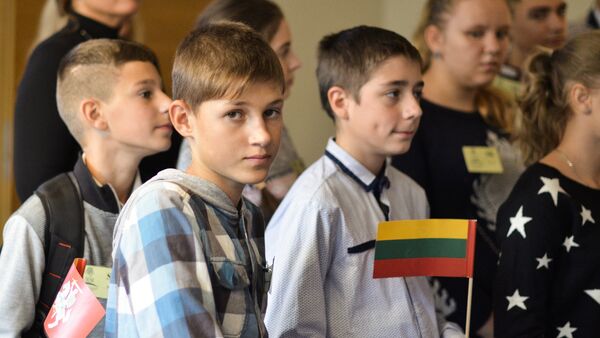 Дети из Украины - Sputnik Литва