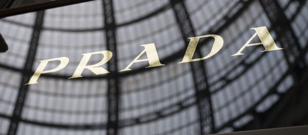 Italijos prekės ženklas Prada Italijos prekės ženklas Prada - Sputnik Lietuva