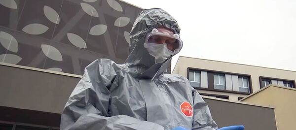 Российские военные специалисты провели рекогносцировку в лечебных учреждениях Бергамо Российские военные специалисты провели рекогносцировку в лечебных учреждениях Бергамо - Sputnik Lietuva