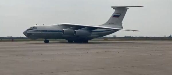 Россия доставила в Италию 30 аппаратов ИВЛ Россия доставила в Италию 30 аппаратов ИВЛ - Sputnik Литва