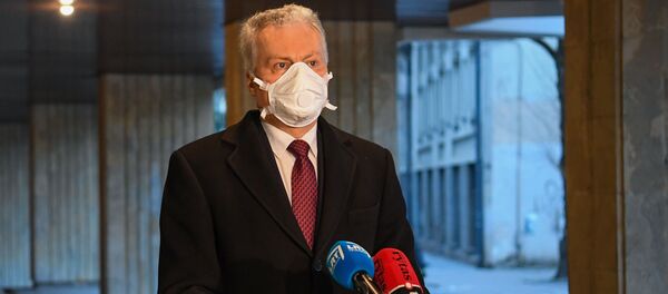 Президент Гитанас Науседа посетил операционный штаб экстремальных ситуаций - Sputnik Литва