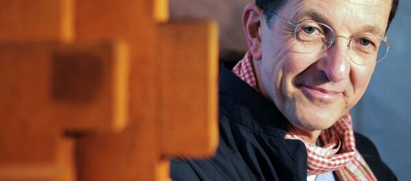 Britų menininkas Entonis Gormlis Britų menininkas Entonis Gormlis - Sputnik Lietuva