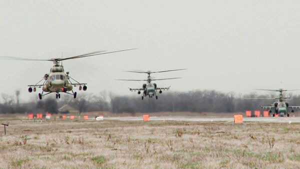 Воздушный бой в небе над Россией: как проходят учения авиации и ПВО - Sputnik Литва