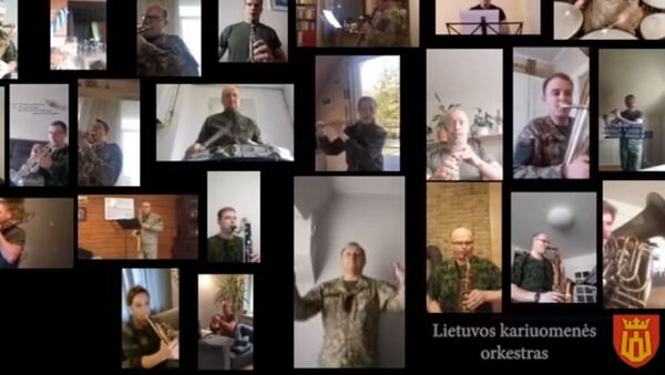 Как проходит репетиция оркестра Вооруженных сил Литвы в условиях самоизоляции - Sputnik Литва