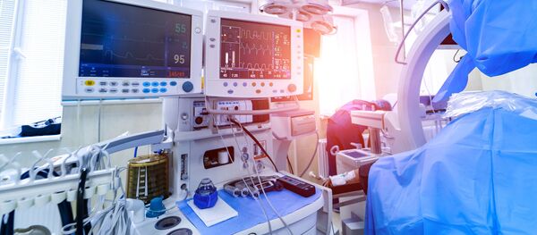 Отделение интенсивной терапии с искусственной вентиляцией легких - Sputnik Литва