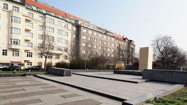 В Праге снесли памятник маршалу Коневу - Sputnik Литва
