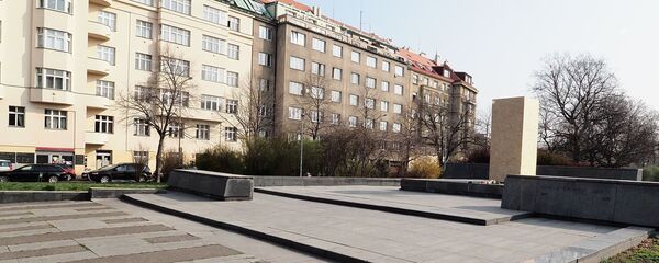 В Праге снесли памятник маршалу Коневу - Sputnik Литва