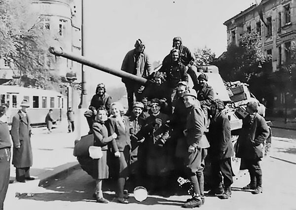 Vienos katilas. Kaip Raudonoji armija atsargiai išlaisvino Austrijos sostinę Vienos katilas. Kaip Raudonoji armija atsargiai išlaisvino Austrijos sostinę - Sputnik Lietuva