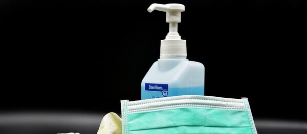 Средства защиты и дезинфекции Средства защиты и дезинфекции - Sputnik Литва