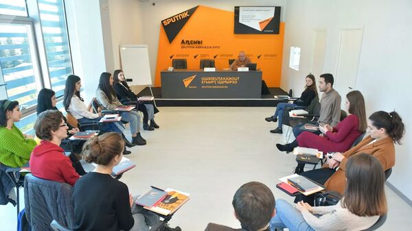 SputnikPro продолжает онлайн-сезон SputnikPro продолжает онлайн-сезон - Sputnik Литва