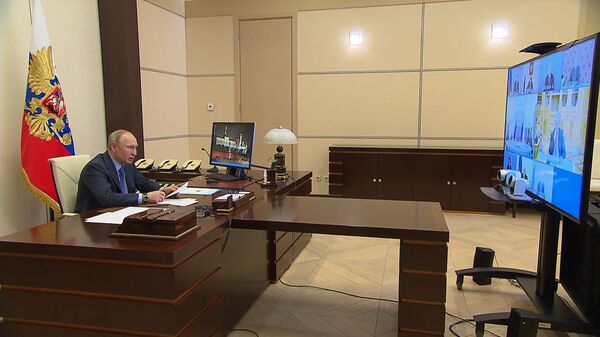 Lavrovas: kai kurioms ES šalims vyresnieji bendražygiai neleidžia kreiptis pagalbos į RF - Sputnik Lietuva