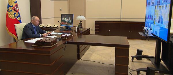 Rusija neatsisakys suteikti pagalbą kovoje su koronavirusu Rusija neatsisakys suteikti pagalbą kovoje su koronavirusu - Sputnik Lietuva