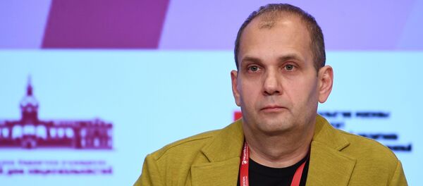 Сопредседатель межрегионального историко-патриотического движения Бессмертный полк Сергей Лапенков - Sputnik Литва