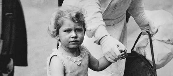 Детство Елизаветы II Детство Елизаветы II - Sputnik Lietuva