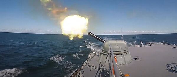 Боевые стрельбы по воздушным целям кораблей Балтийского флота Боевые стрельбы по воздушным целям кораблей Балтийского флота - Sputnik Литва