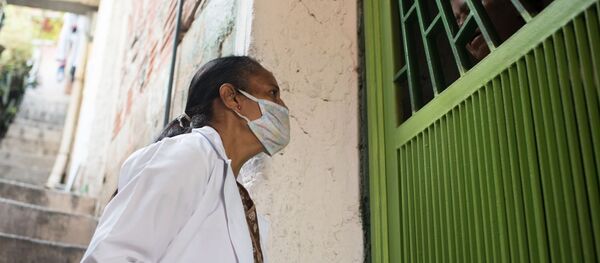 Тестирование на коронавирус в бедных районах Каракаса - Sputnik Литва