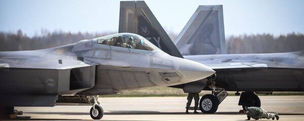 Церемония прибытия истребителей F-22 в Литву - Sputnik Литва