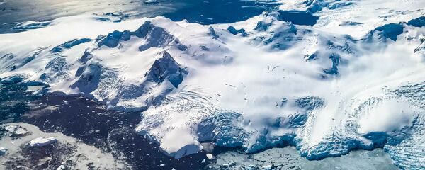 Полет над ледником Ларсена Полет над ледником Ларсена - Sputnik Lietuva