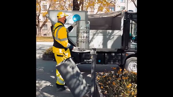 Муниципалитет Каунаса показал на видео новую технику для очистки города - Sputnik Литва