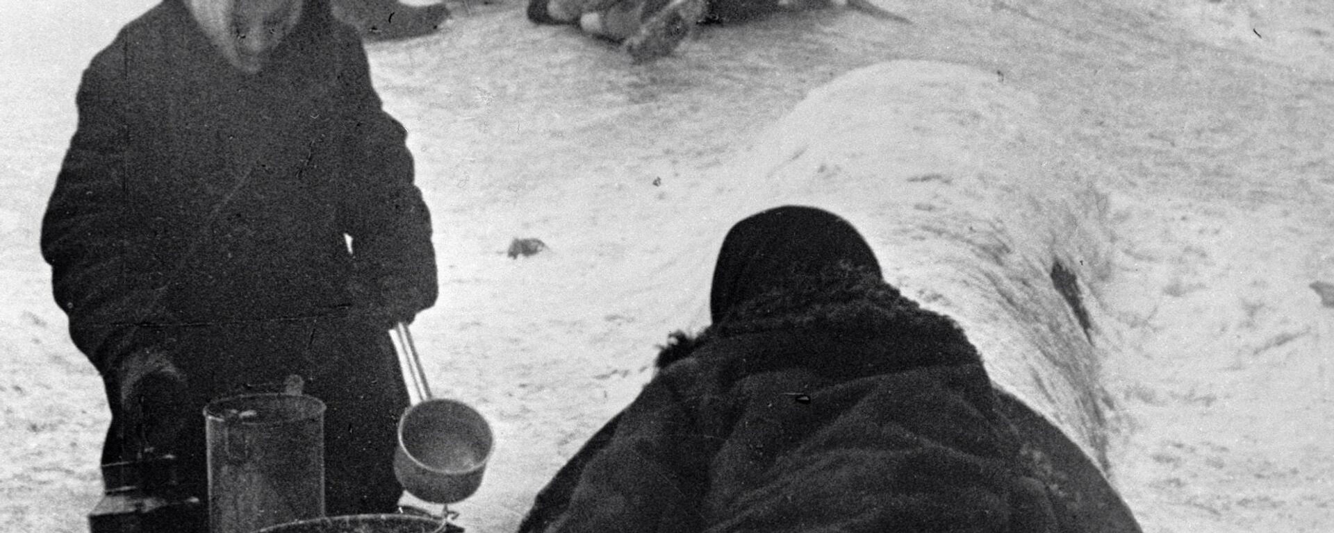 Жители блокадного Ленинграда - Sputnik Литва, 1920, 22.11.2023
