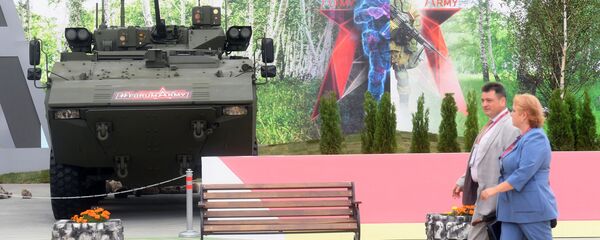 Бронетранспортер (БТР) на колесной платформе Бумеранг Бронетранспортер (БТР) на колесной платформе Бумеранг - Sputnik Lietuva