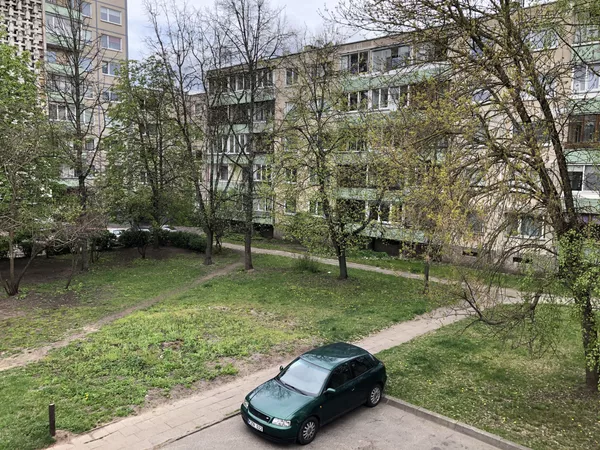 Городской пейзаж Вильнюса, вид с балкона Городской пейзаж Вильнюса, вид с балкона - Sputnik Lietuva