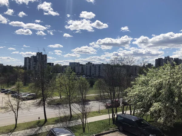 Городской пейзаж Вильнюса, вид с балкона Городской пейзаж Вильнюса, вид с балкона - Sputnik Lietuva