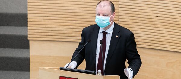 Премьер-министр Литвы Саулюс Сквернялис, 12 мая 2020 года - Sputnik Литва