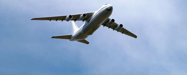 Самолет в небе, архивное фото Самолет в небе, архивное фото - Sputnik Литва