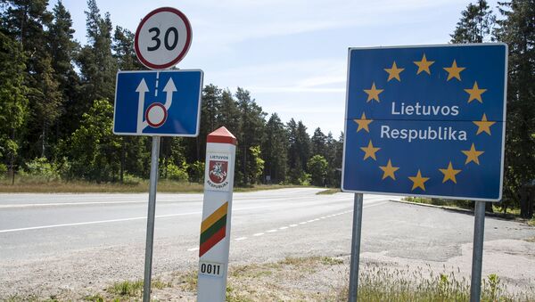 Граница между Латвией и Литвой, архивное фото - Sputnik Литва