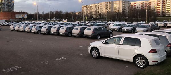 Автомобильный салон в Вильнюсе - Sputnik Литва