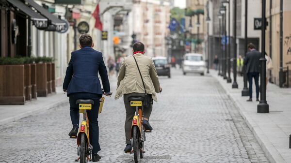 Велосипедисты на улице в Вильнюсе - Sputnik Lietuva
