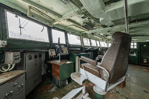 Заброшенный военный корабль, найденный фотографом Бобом Тиссеном - Sputnik Литва