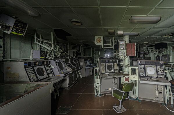 Заброшенный военный корабль, найденный фотографом Бобом Тиссеном - Sputnik Литва