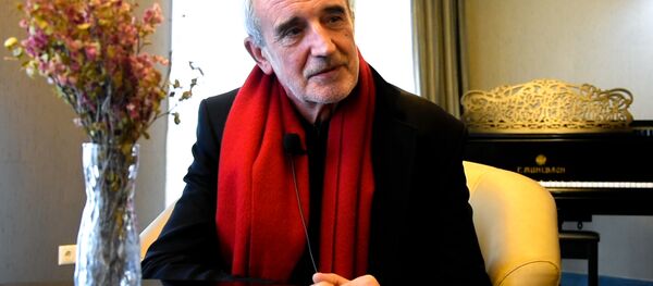 Римас Туминас: Грузия близка мне по своему творческому взрыву Римас Туминас: Грузия близка мне по своему творческому взрыву - Sputnik Литва