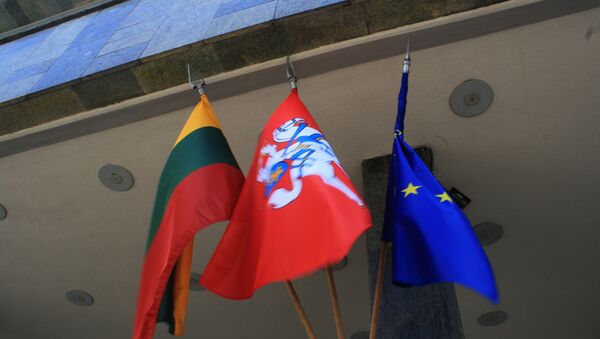 Флаги Литвы и Евросоюза - Sputnik Литва