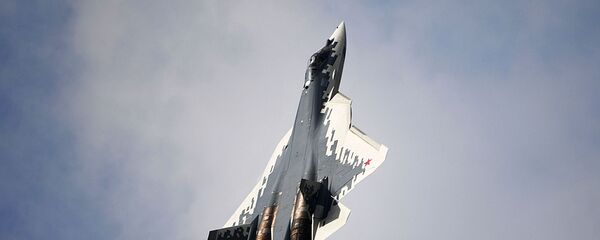 Российский многофункциональный истребитель пятого поколения Су-57  - Sputnik Литва