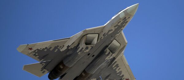 Российский многофункциональный истребитель пятого поколения Су-57 Российский многофункциональный истребитель пятого поколения Су-57 - Sputnik Литва