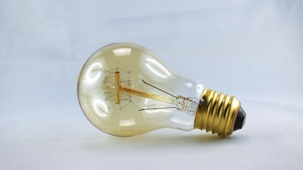 Лампа накаливания, архивное фото - Sputnik Литва